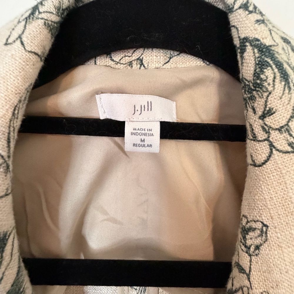 J. Jill Blazer Beige With Green Floral Linen Blend Button Front Jacket Medium - Picture 5 of 8